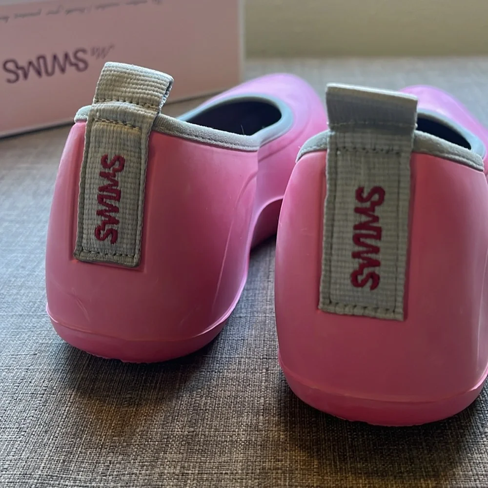 Ms. Swims Waterproof Shoe Covers Galoshes Pink Large